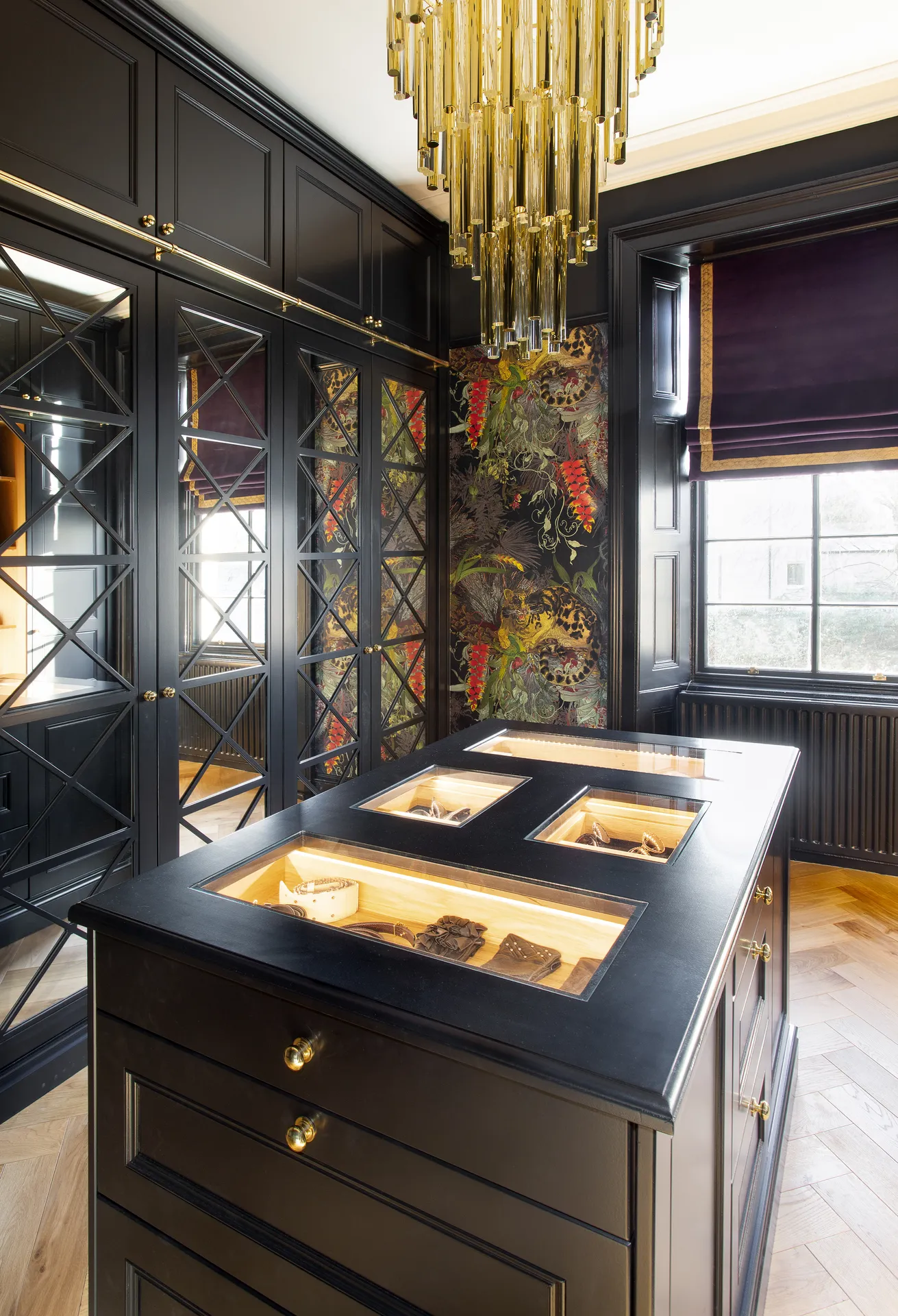 3 Luxury Dressing Room