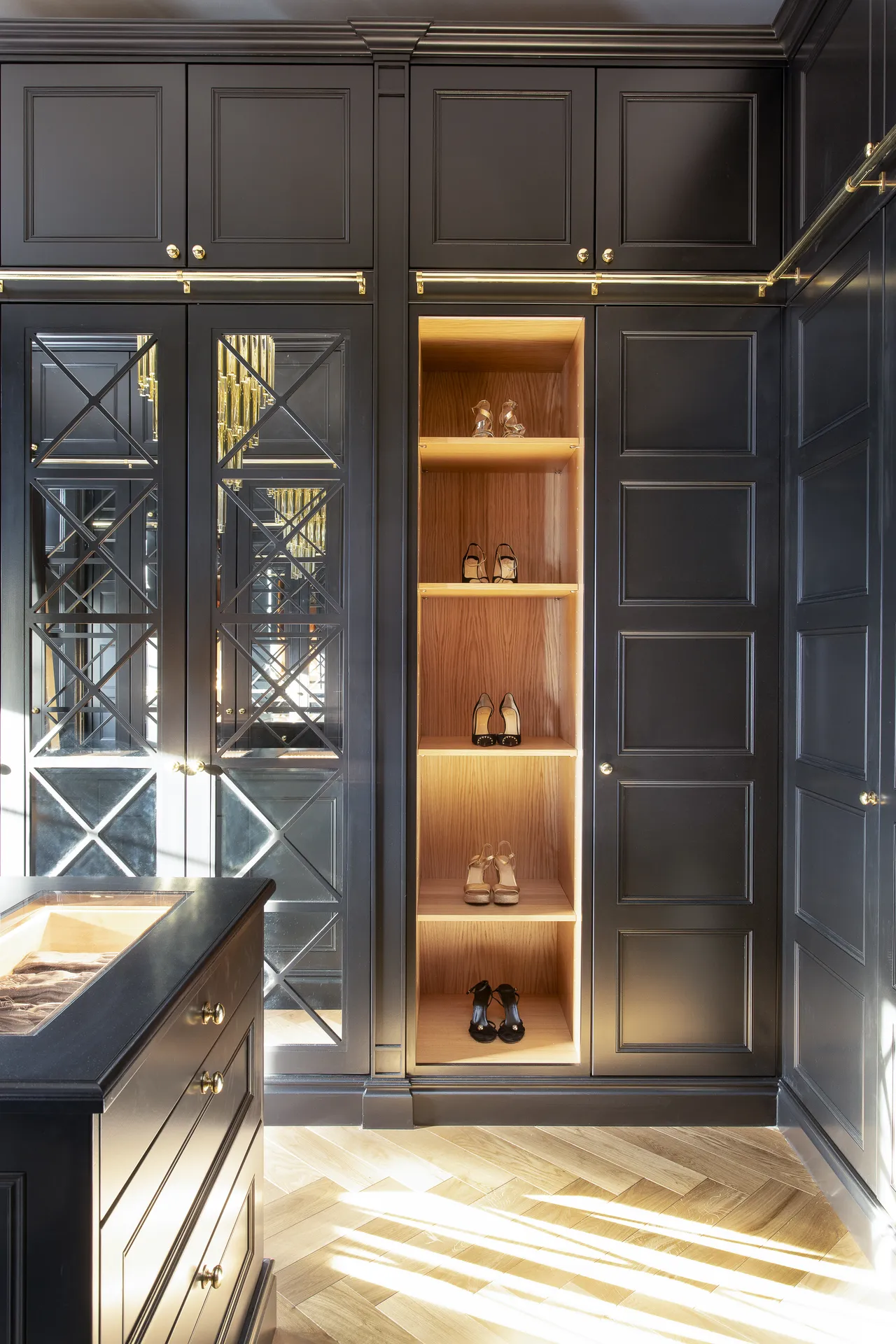 4 Luxury Dressing Room