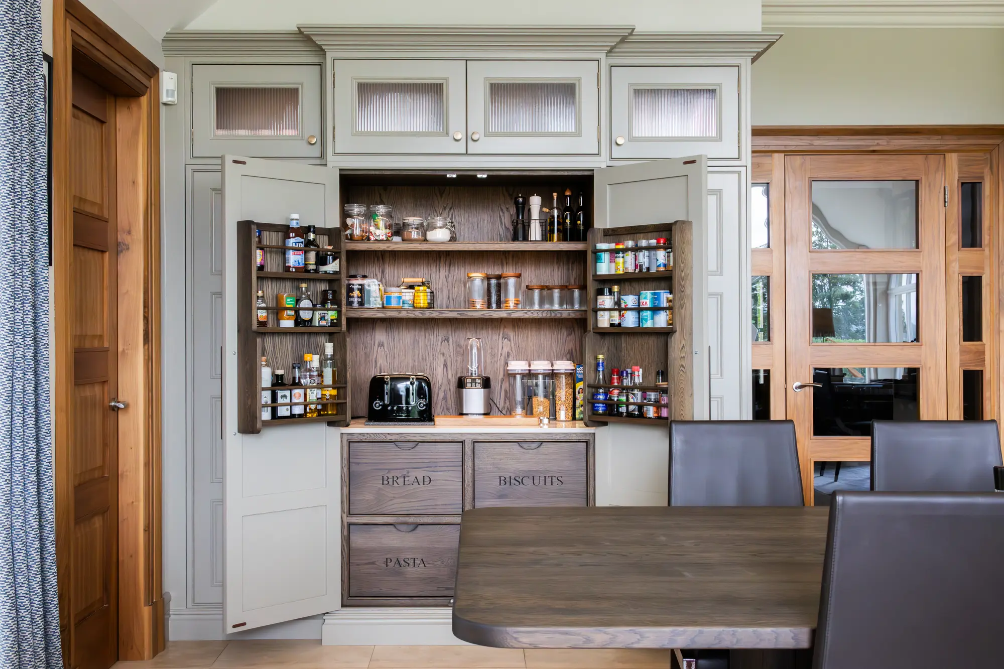 10 – Georgian Kitchen