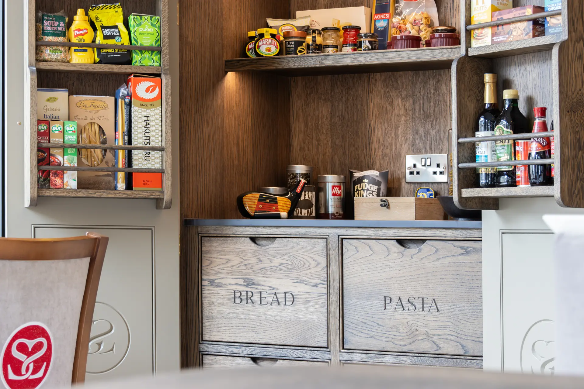 03 – 2024 Dunfermline Showroom (Traditional)