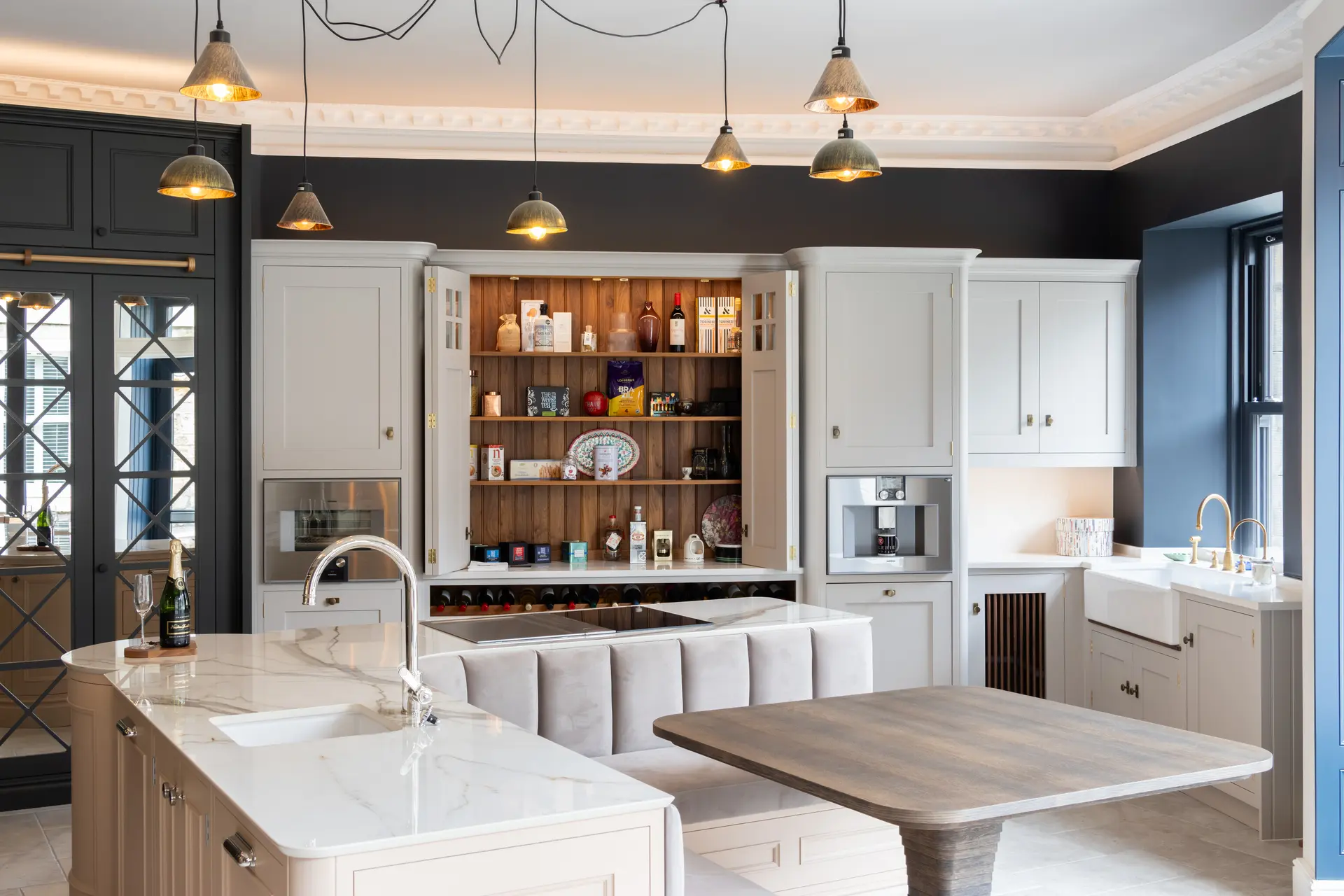 05 – 2024 Dunfermline Showroom (Traditional)