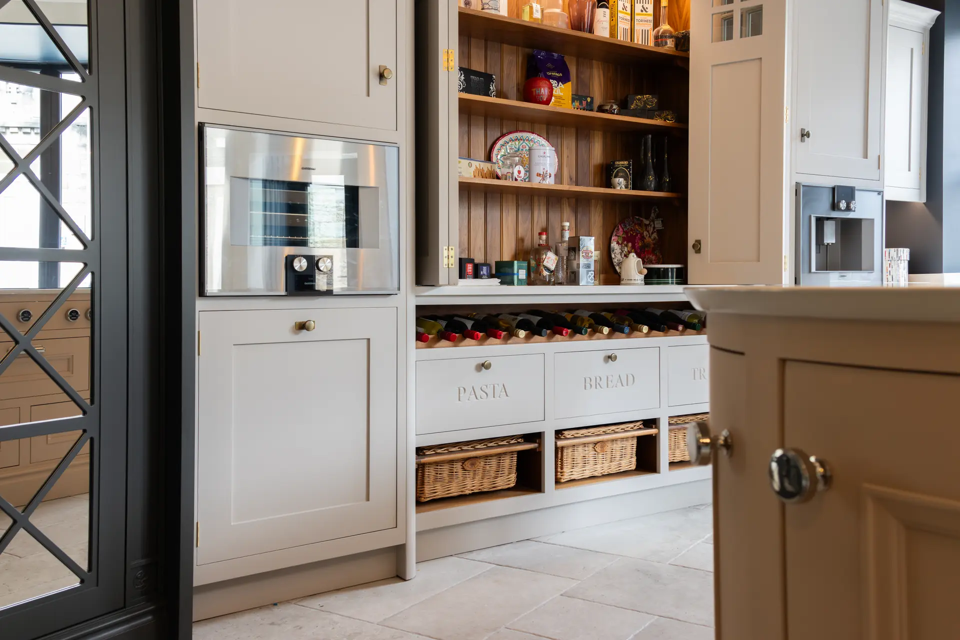 07 – 2024 Dunfermline Showroom (Traditional)