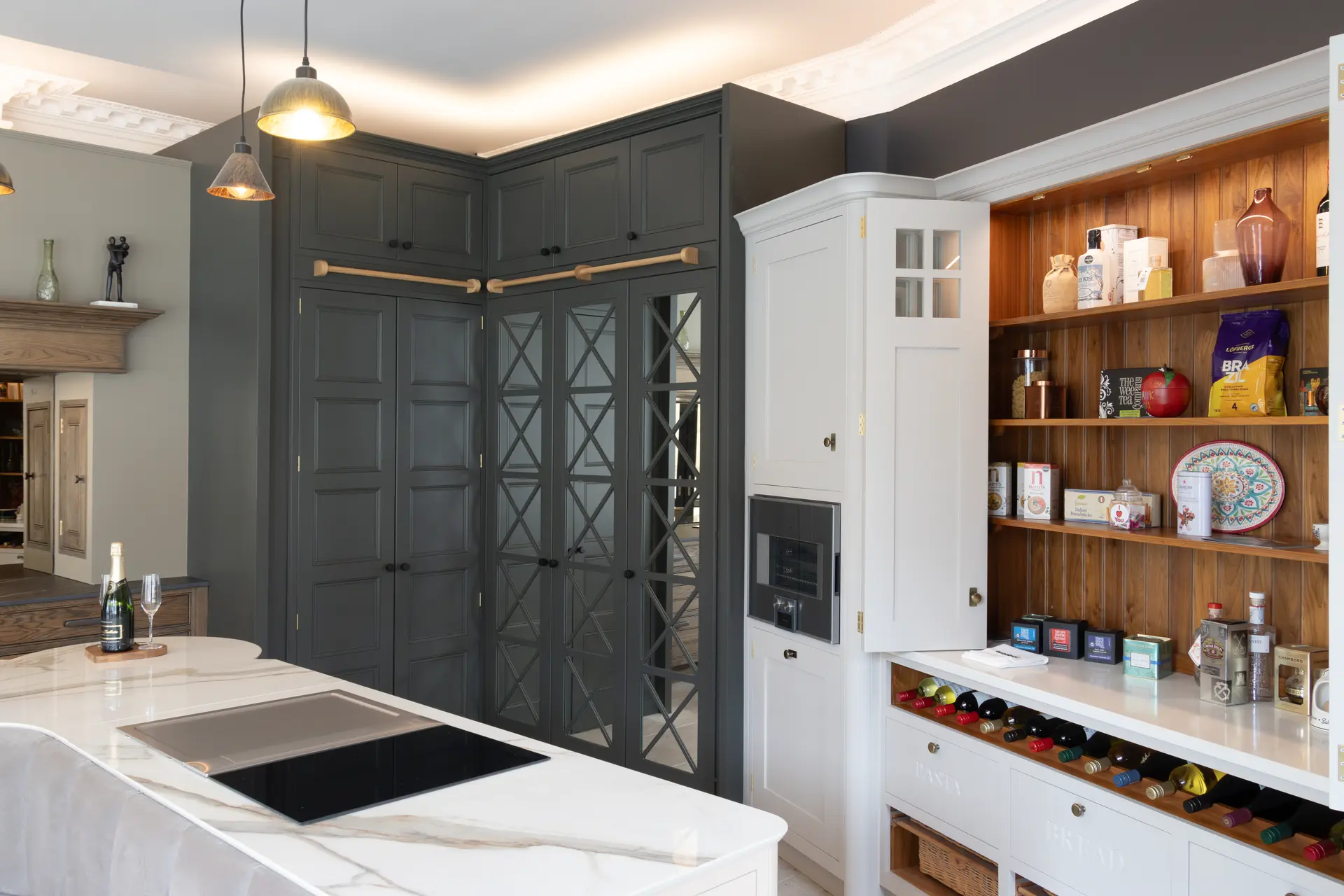 09 – 2024 Dunfermline Showroom (Traditional)