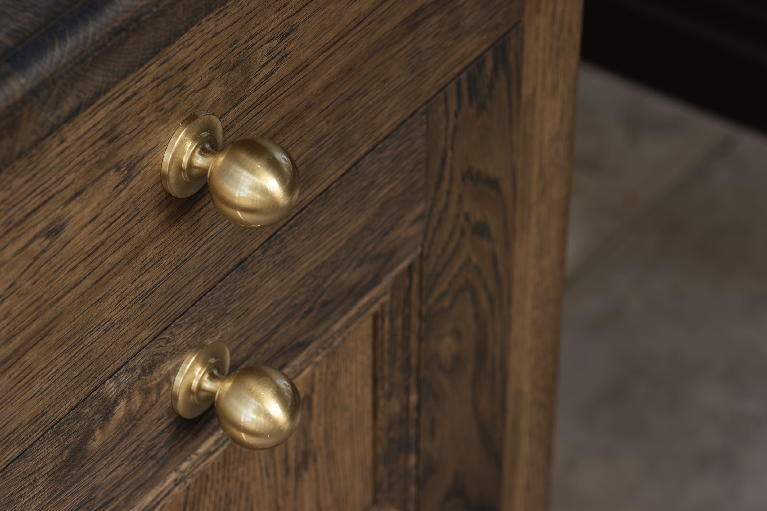 PERTH ROBES 44 – PERTH SHOWROOM 2025 – PLUM MIRRORED WARDROBE